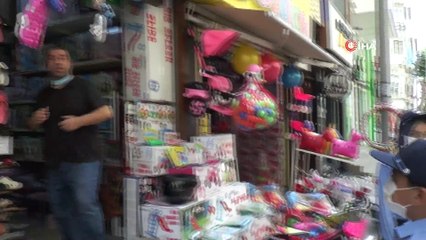 Temizliği bahane edip maske takmayan esnafa çocuk zabıtadan tepki: Temizlik bahane değil maskenizi takın