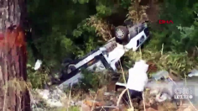 Arı kovanı yüklü kamyonet devrildi | Video