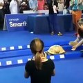 Cette tortue bat un lapin dans une course !