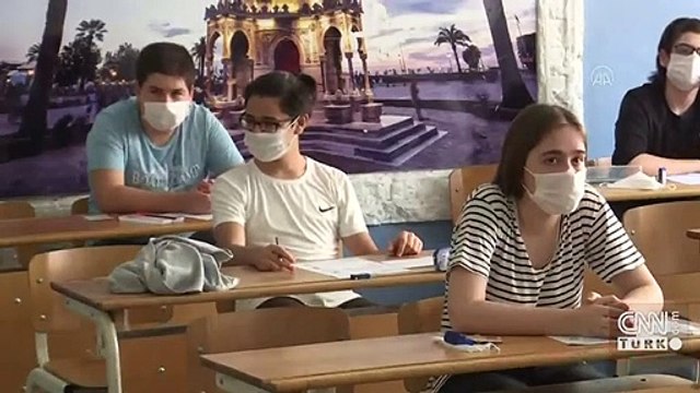 Son dakika... 31 Ağustos’ta okullar açılacak mı? Sağlık Bakanlığı’nda okul toplantısı yapılacak | Video