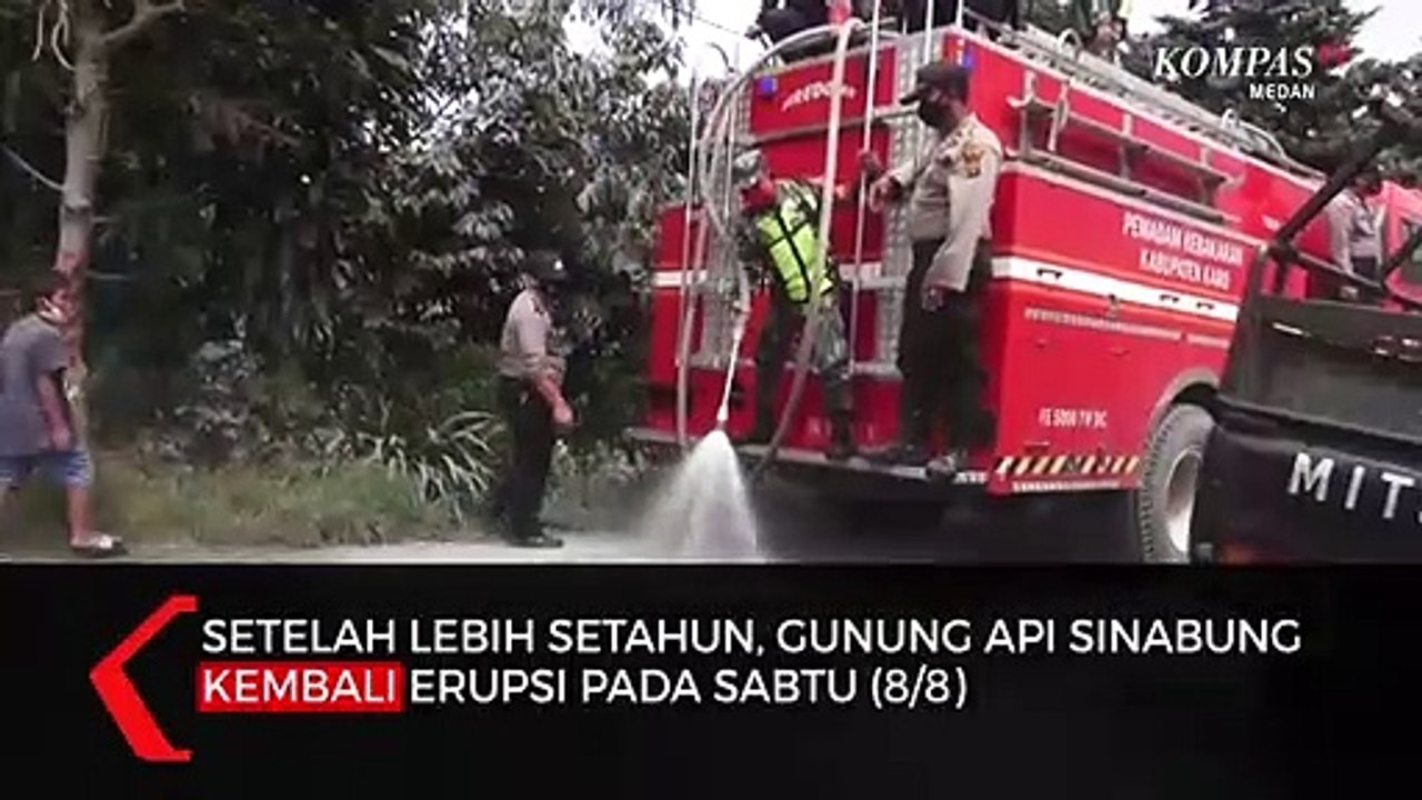 Ini Perlunya Bersihkan Abu Vulkanik Sisa Erupsi Gunung Sinabung
