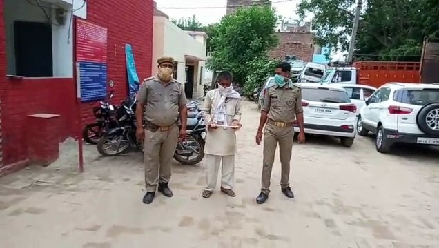 कांधला पुलिस ने वांछित आरोपी को अवैध चाकू के साथ किया गिरफ्तार, भेजा जेल