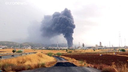 Un rayo provoca un aparatoso incendio de un depósito de combustible en Puertollano