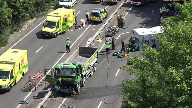 RTC LEWES A27 PRISON VAN V LORRY