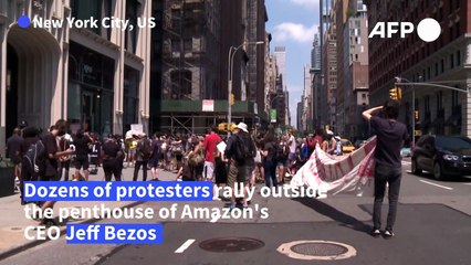 Protest held in front of Jeff Bezos' penthouse in New York