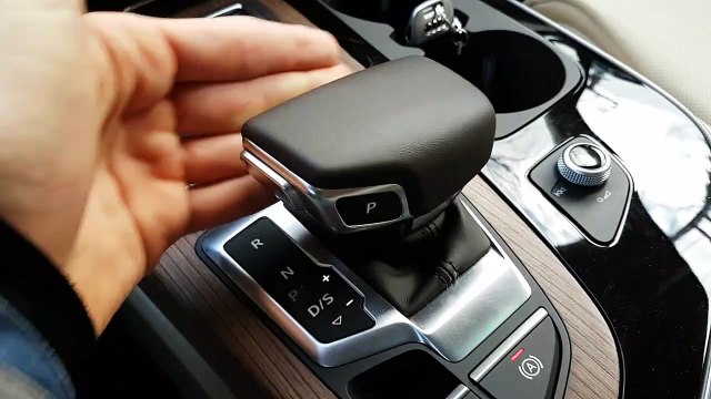 Audi 2020 Q7 (SQ7)_ A7_ Q5 Gear Selector_ tiptronic- detail explanation