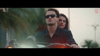 Dil Ko Maine Di Kasam Video _ Amaal M Ft.Arijit S,Kumaar _ Asim R,Himanshi K_ Bhushan K _Arvindr K ( 720 X 1280 )