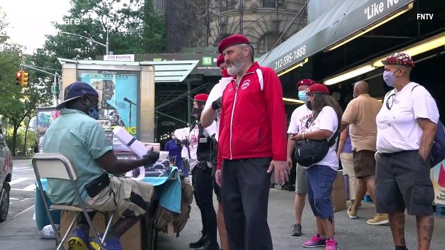 'Guardian Angels' patrol New York City because cops 'are not responding'