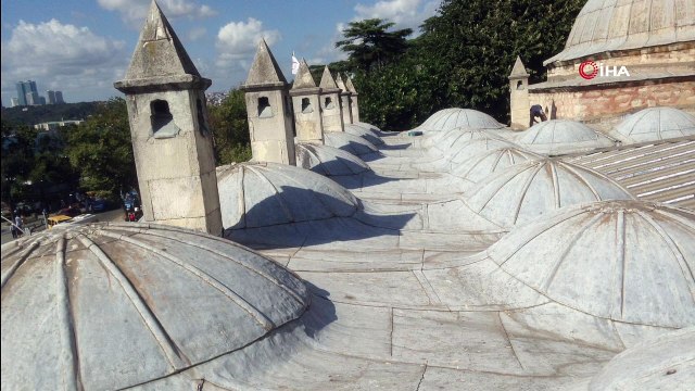 Vali Yerlikaya, Mihrimah Sultan Külliyesi'nin bacalarındaki klimaların kaldırıldığını duyurdu