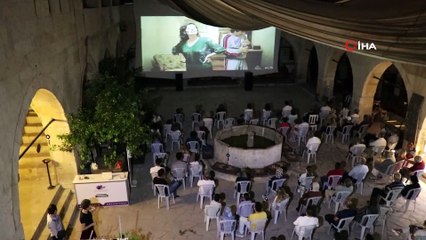 'Açık Hava Sinema Geceleri' 375 yıllık tarihi Cinci Han'da başladı
