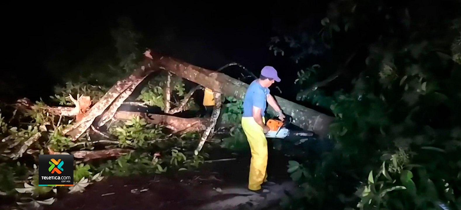 tn-7-Lluvias-de-las-últimas-horas-provocaron-incidentes-en-el-Pacífico-central-y-sur-del-país-100820