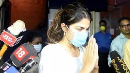 क्या आप जानते है Rhea Chakraborty को सबसे बड़ा डर; Check Out FilmiBeat