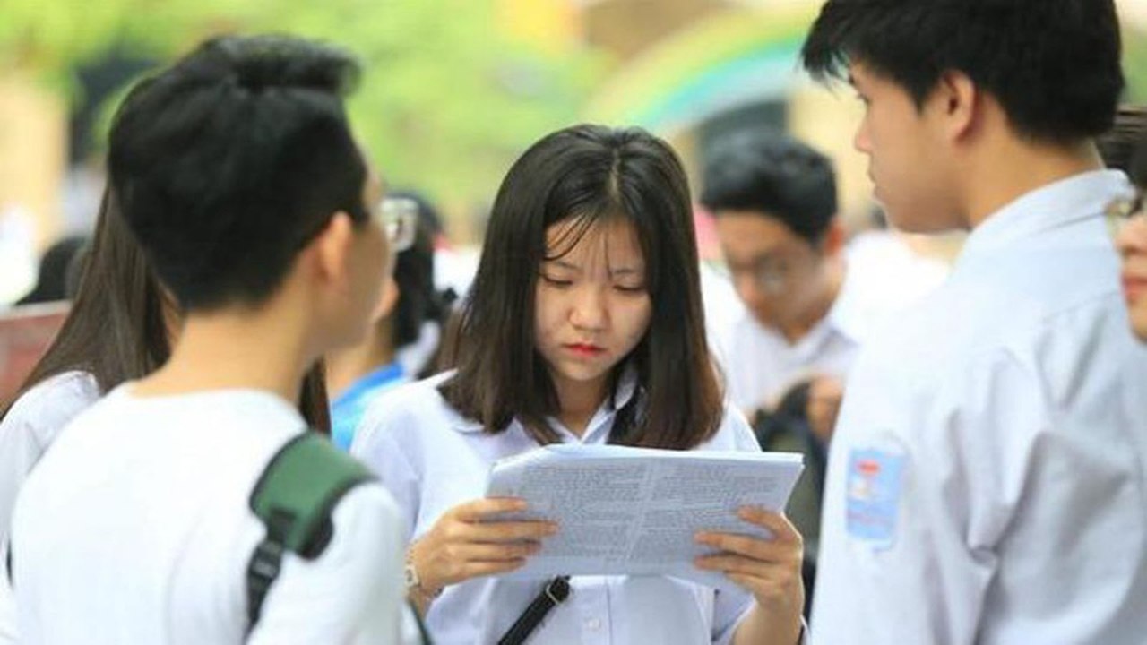 Kỳ thi "Covid-19": Sĩ tử tự tin đạt 8 điểm trở lên | VTC