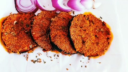 Konkani Style Vaingana Kaap Recipe - Shallow Fried Eggplant With Semolina