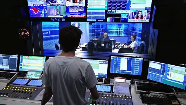 Deux morts dans un violent incendie d'immeuble à Vincennes