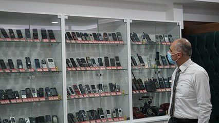 Download Video: Elazığ’daki telefon koleksiyonu görenleri hayrete düşürüyor