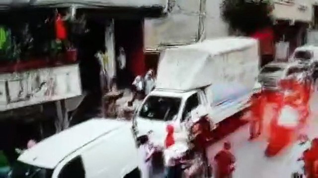 İstanbul'da meydan muharebesi gibi kavga!