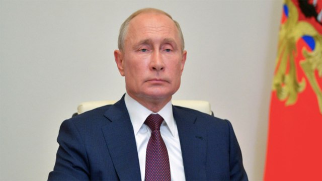 Russia approves first coronavirus vaccine