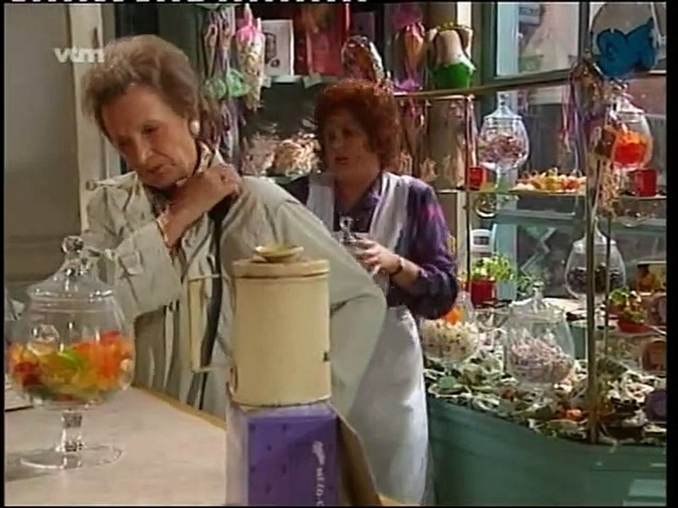 DE KOTMADAM - Seizoen 4 - Aflevering 5 - Afscheid
