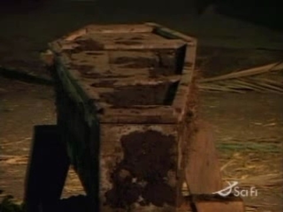 Videos de ovnis, extraterrestres » scare tactics - zombie