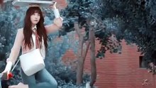 魔術女人做了很棒的魔術 Móshù nǚrén zuòle hěn bàng de móshù