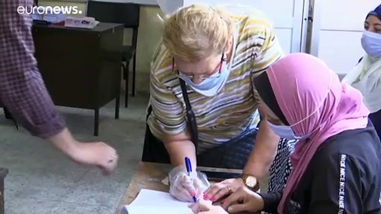 فيديو: المصريون يدلون بأصواتهم في انتخابات مجلس الشيوخ