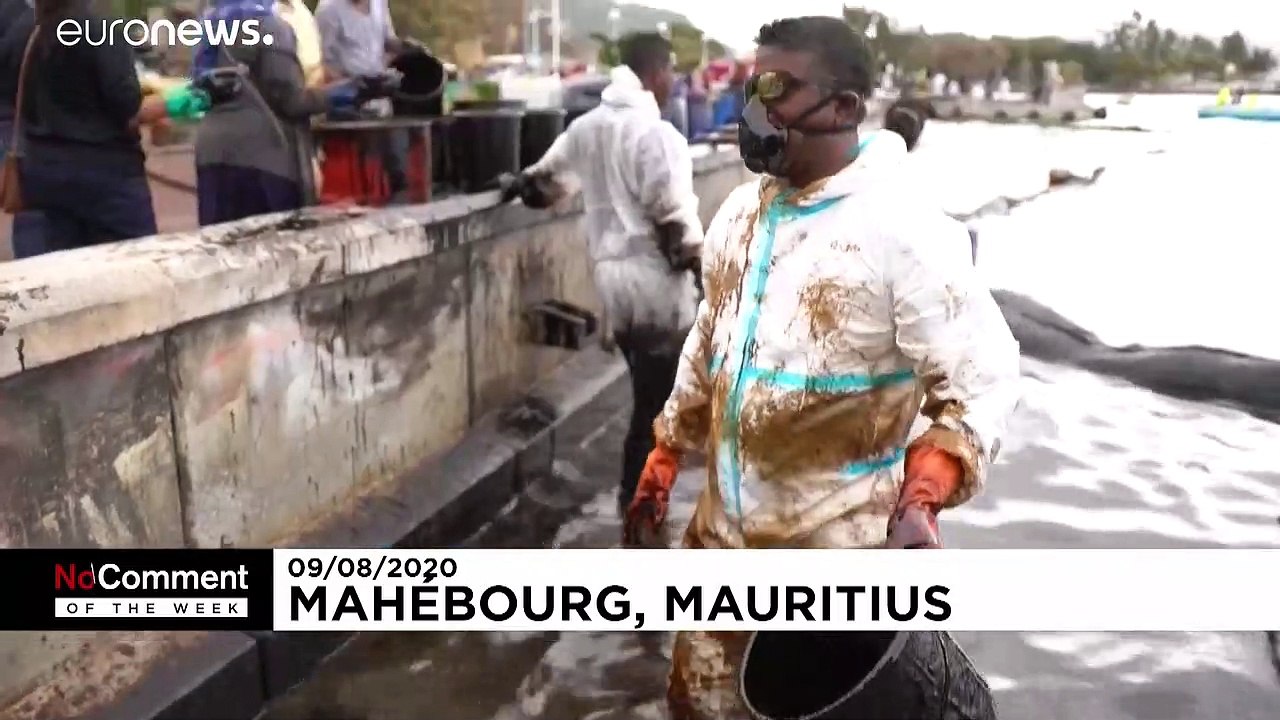 Frachterunglück, Polizeigewalt und mutige Frauen