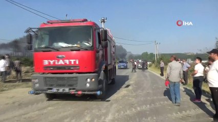 Tutuşan balya makinesi 8 hektar ormanlık alanı kül etti