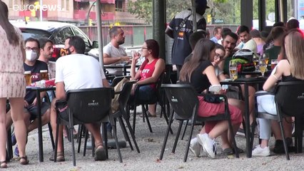 Covid-19 volta a alastrar na Europa e a culpa é do relaxamento das medidas de restrição