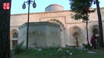 Mardin’de tarihi Ulu Cami’nin bahçesi çöplüğe döndü
