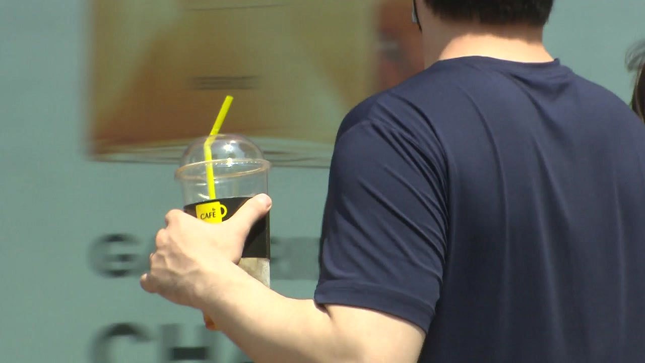 [날씨] 오늘 장마 소강...내륙 무더위 속 강한 소나기 / YTN
