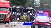 Así quedó el autobús volcado en la México-Toluca