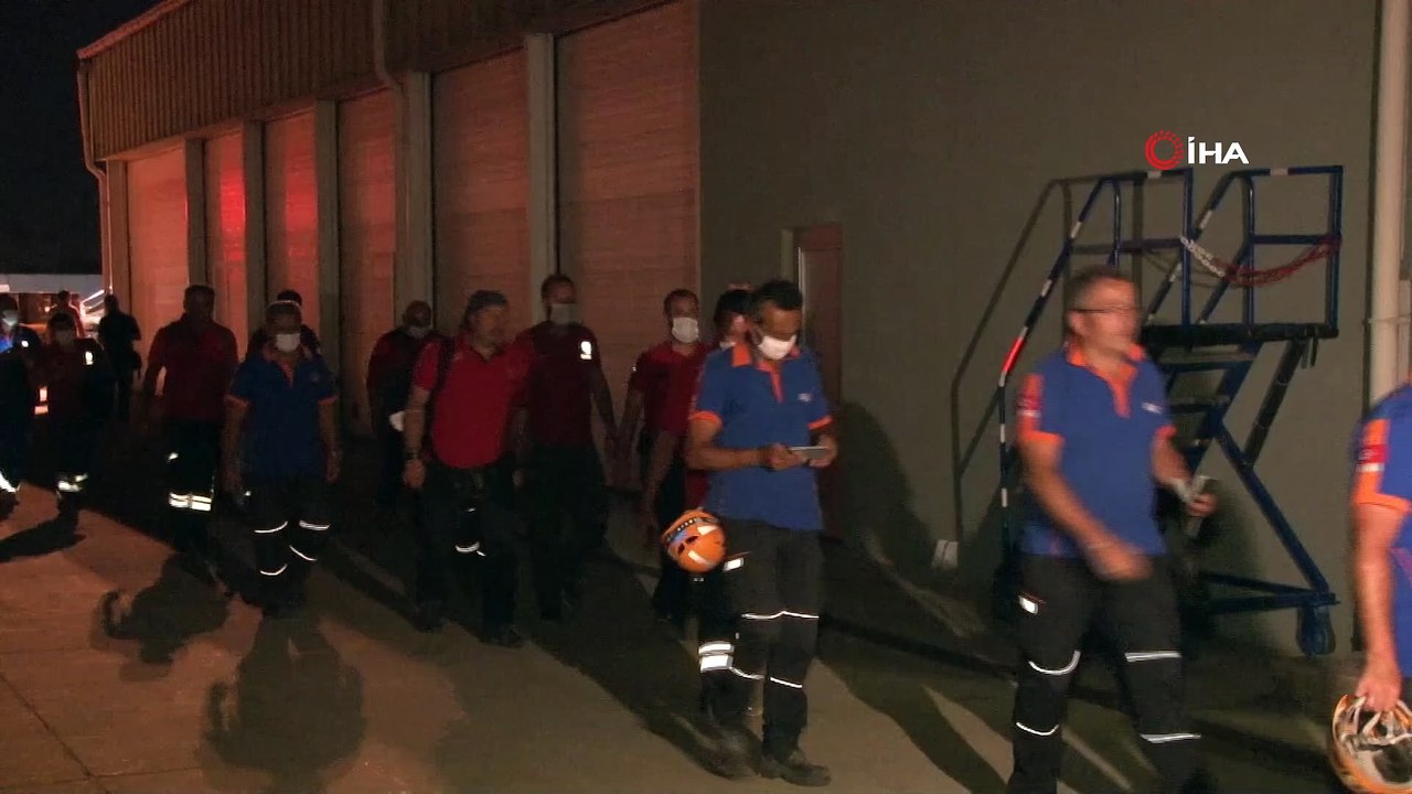 Lübnan’a yardım götüren Türk uçağı “Koca Yusuf” ülkeye döndü