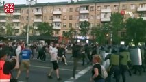 Çatışmaların devam ettiği Belarus'ta çok sayıda kişi gözaltına alındı