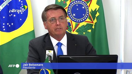 Bolsonaro: incêndios na Amazônia são ‘mentira’