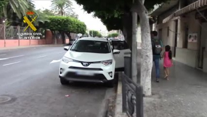 Detenido en Melilla un hombre que pretendía llevarse sin permiso a su hija a Siria