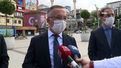 Rize'de salgına karşı özenli olan işletmelere 'Burası Covid-19 kurallarına uygun çalışıyor' belgesi veriliyor