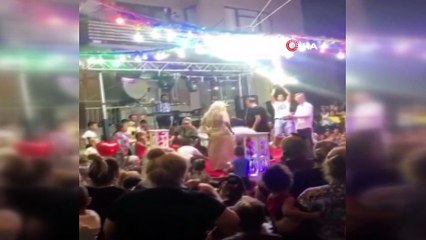 Düğünde sadece 1 kişi maske taktı