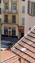 Nice: Une femme tire trois coups de feu devant un poste de police municipale - Elle a été interpellée - VIDEO