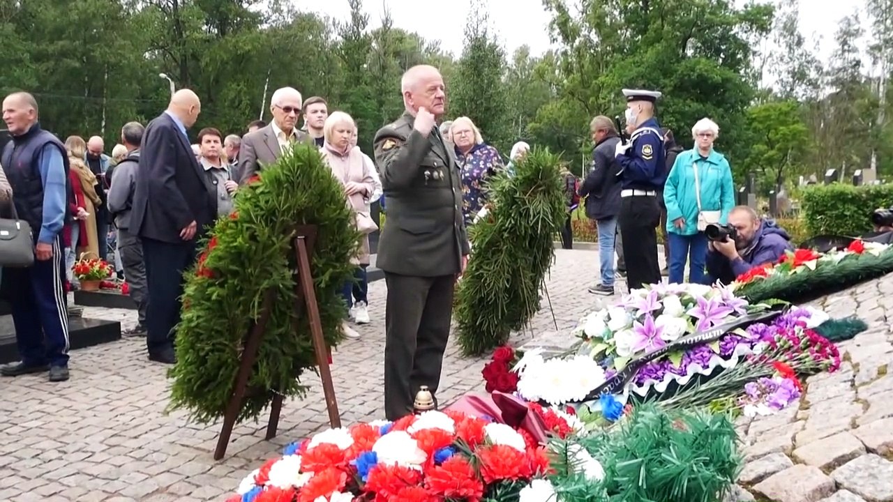Vor 20 jahren sank die "kursk" – russland gedenkt der 118 opfer