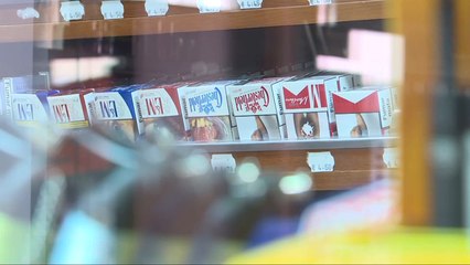 Galicia apuesta por prohibir fumar si no hay distancia de seguridad