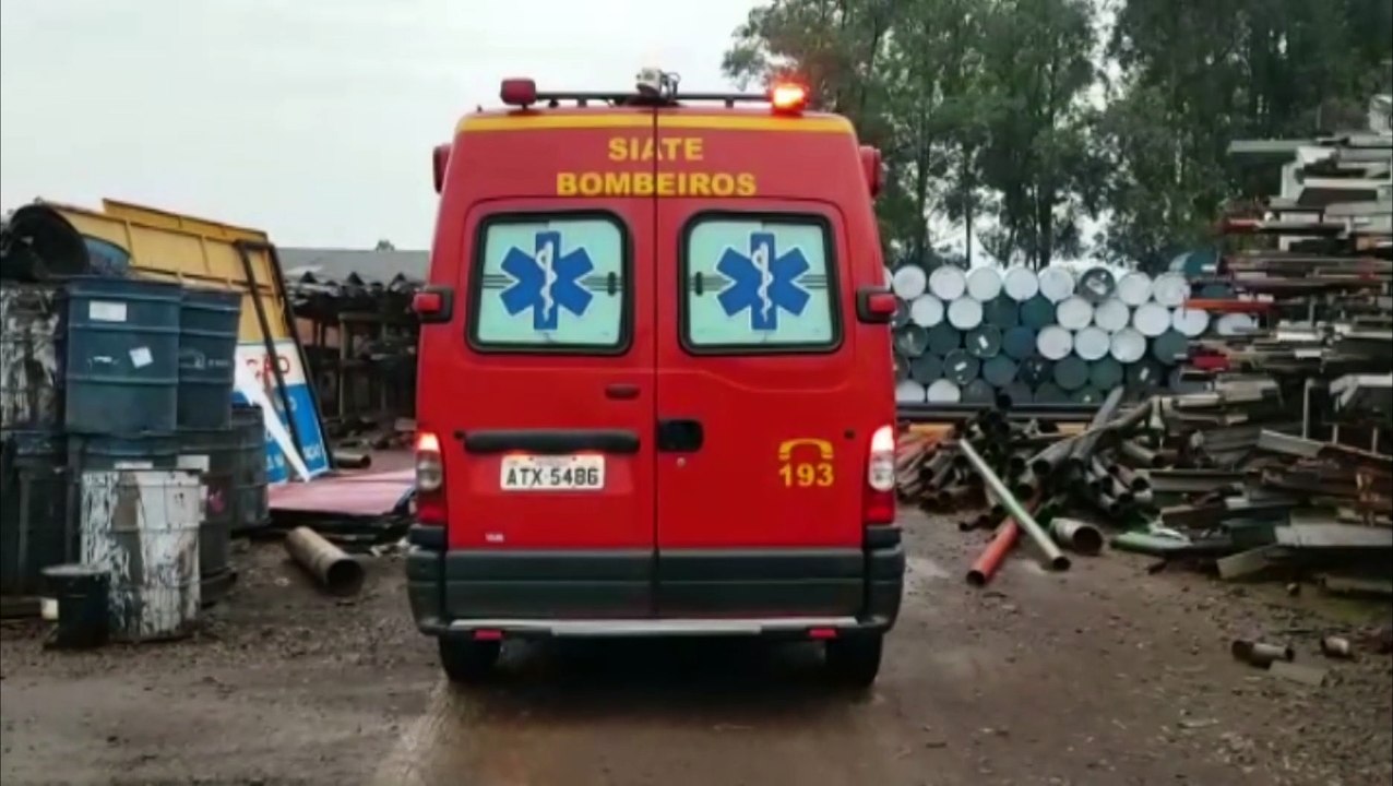 Homem sofre lesão na perna em acidente com máquina no Bairro Pacaembu