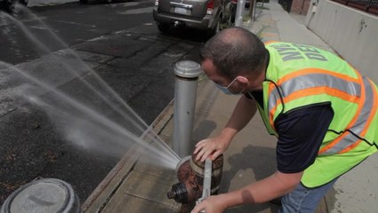 NYC cools streets as temperatures rise