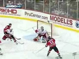 Surging Devils Win to Grab Share of Lead in East