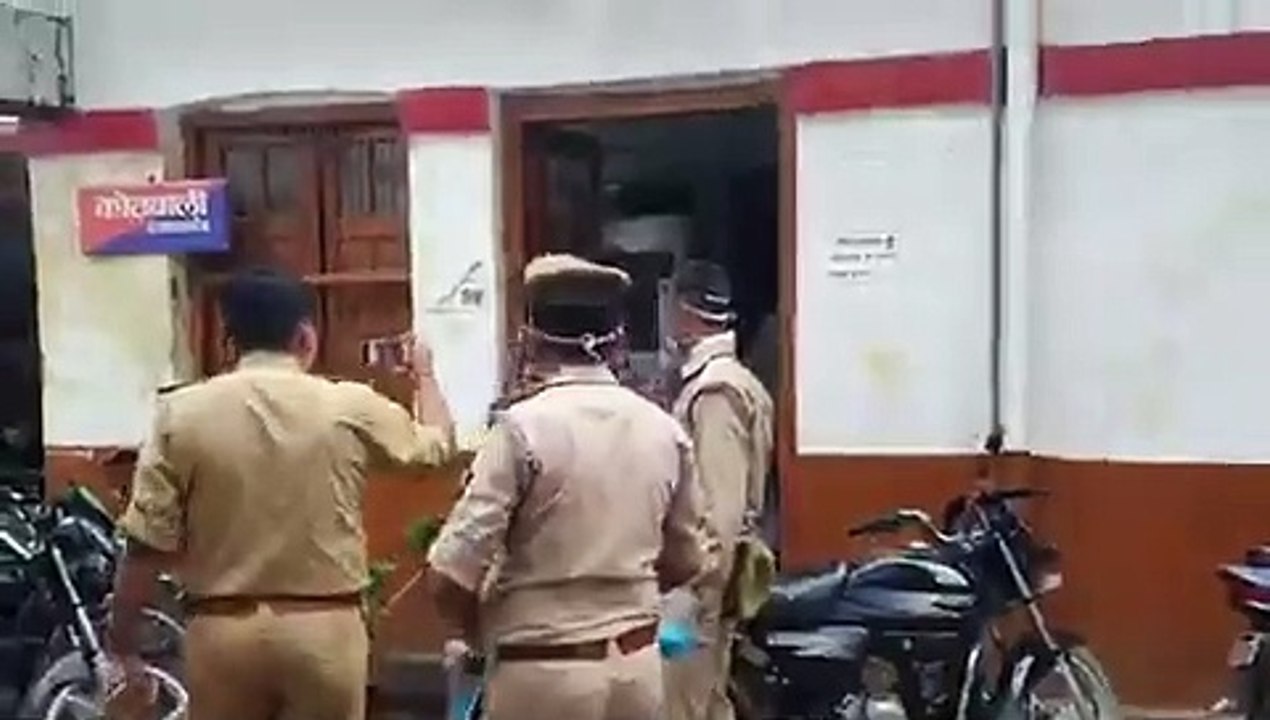 कमिश्नर के नाम पर रंगदारी मांगने वाला गिरफ्तार...