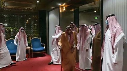 وصول العاهل السعودي إلى سواحل البحر الأحمر "للتعافي"