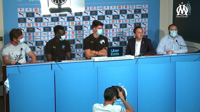 event - Présentation - Suivez en direct la présentation des nouvelles recrues Pape Gueye & Leo Balerdi