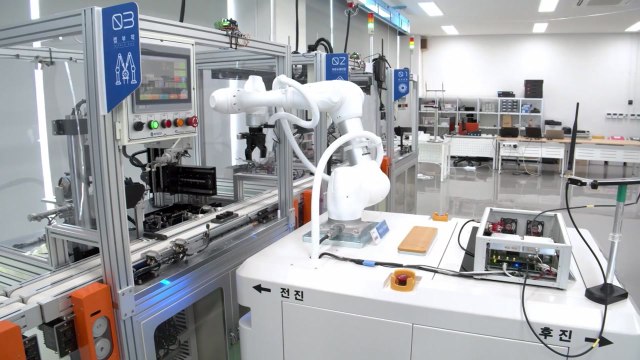 '5G 사물인터넷 기술'로 스마트공장 시대 연다 / YTN