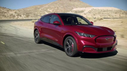 Video herunterladen: Ford Mustang Mach-E - Un nuovo modo di vivere e provare Mustang