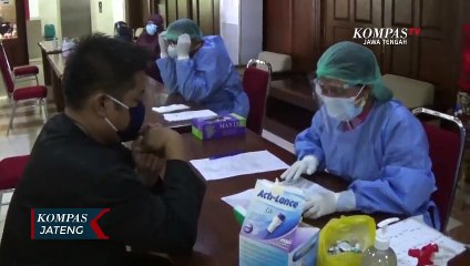 Petugas dan Peserta Upacara  17 Agustus Ikuti Rapid Test di Semarang